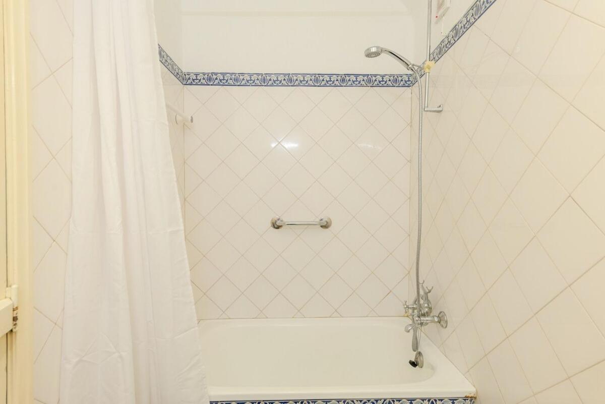 Qta Casa Seleiras - Guest House Evora Bagian luar foto